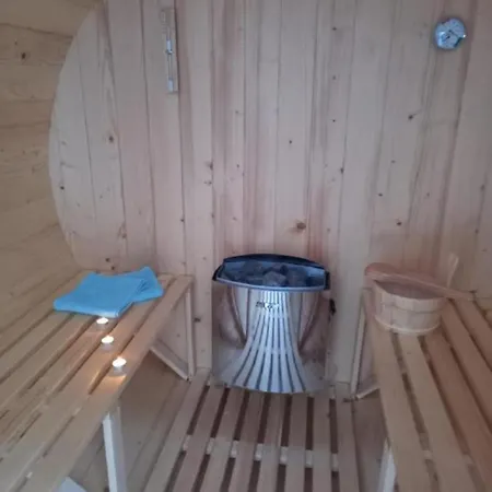 Finn Huette Naturblick * Schoneberg (Brandenburg)